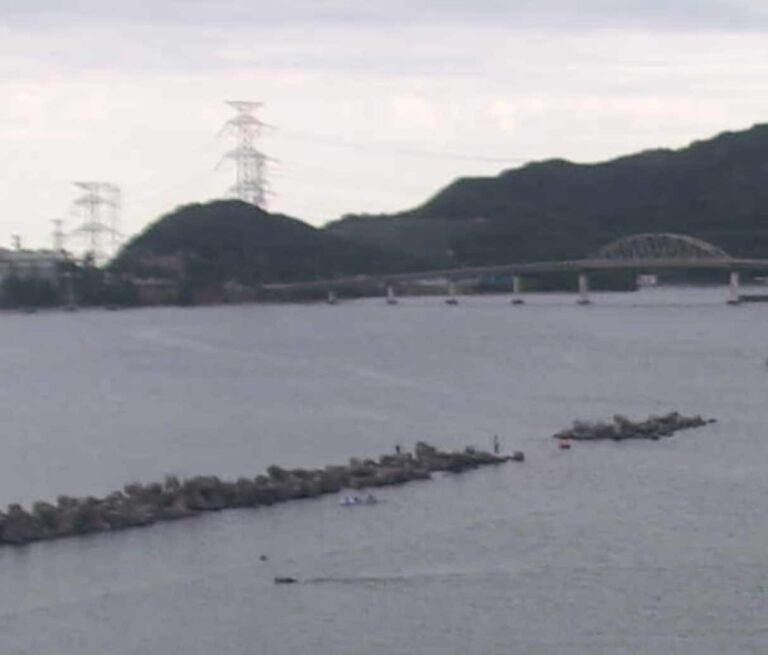 水晶浜海水浴場のライブカメラ【福井県美浜町竹波】